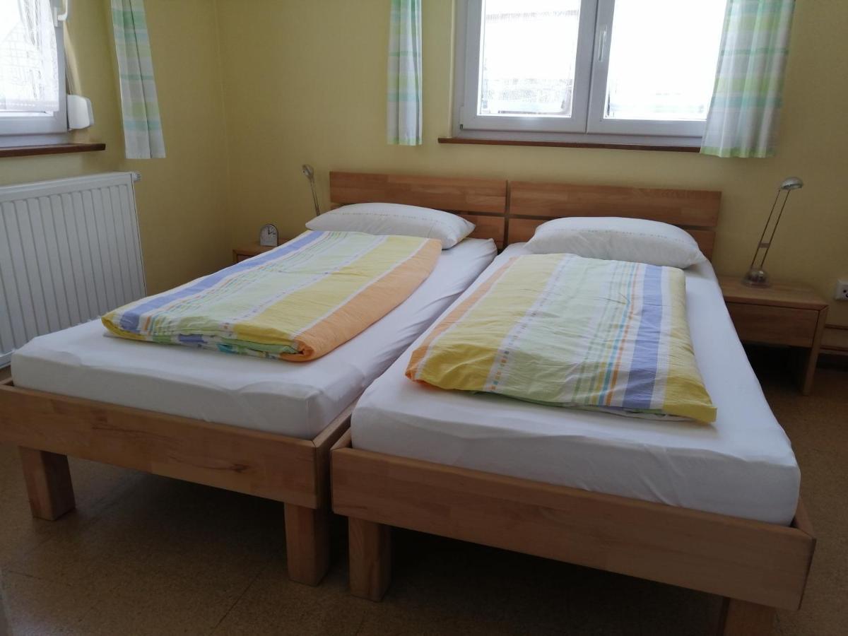 Apartment & Zimmer Familie Trescher Tubingen Bagian luar foto