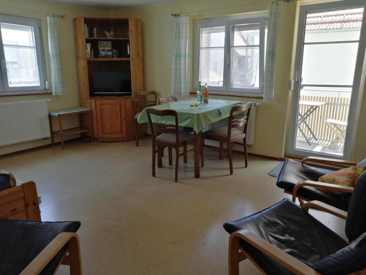 Apartment & Zimmer Familie Trescher Tubingen Bagian luar foto